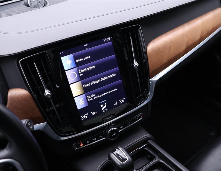 Volvo V90 Kombi 2,0 l 173 kw