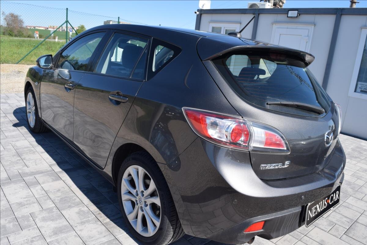 Mazda 3 Hatchback 1,6 l 77 kw