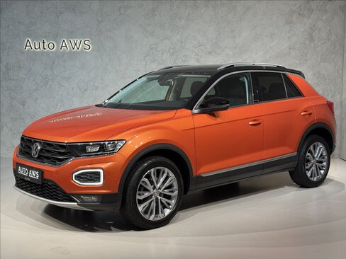 Volkswagen T-Roc SUV / Terénní 1,5 l 110 kw