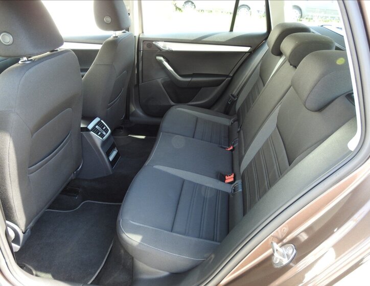 Škoda Octavia Kombi 1,5 l 96 kw