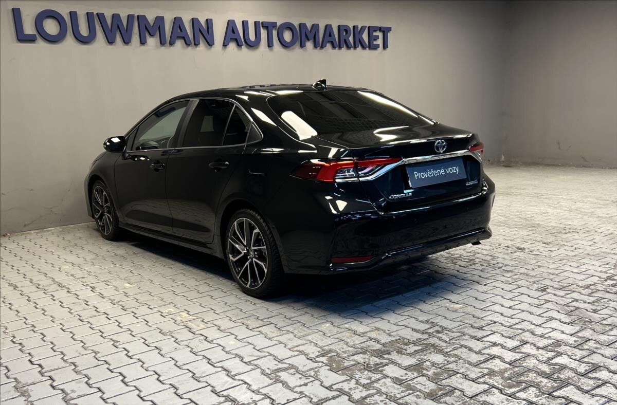 Toyota Corolla Sedan 1,8 l 72 kw