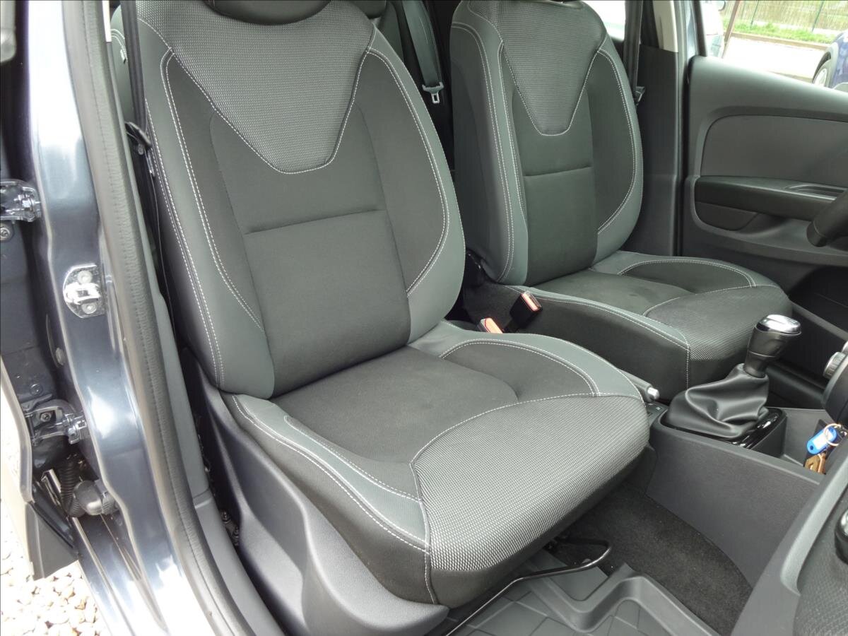 Renault Clio Kombi 1,1 l 54 kw