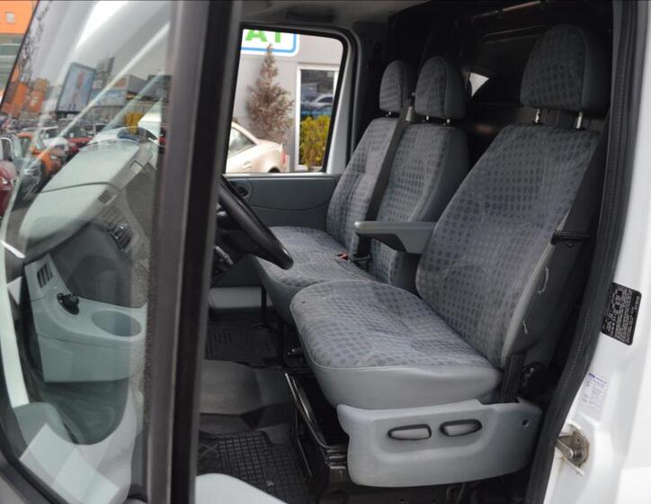 Ford Transit 21