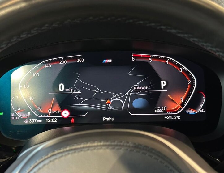 BMW Řada 5 Kombi 3,0 l 195 kw