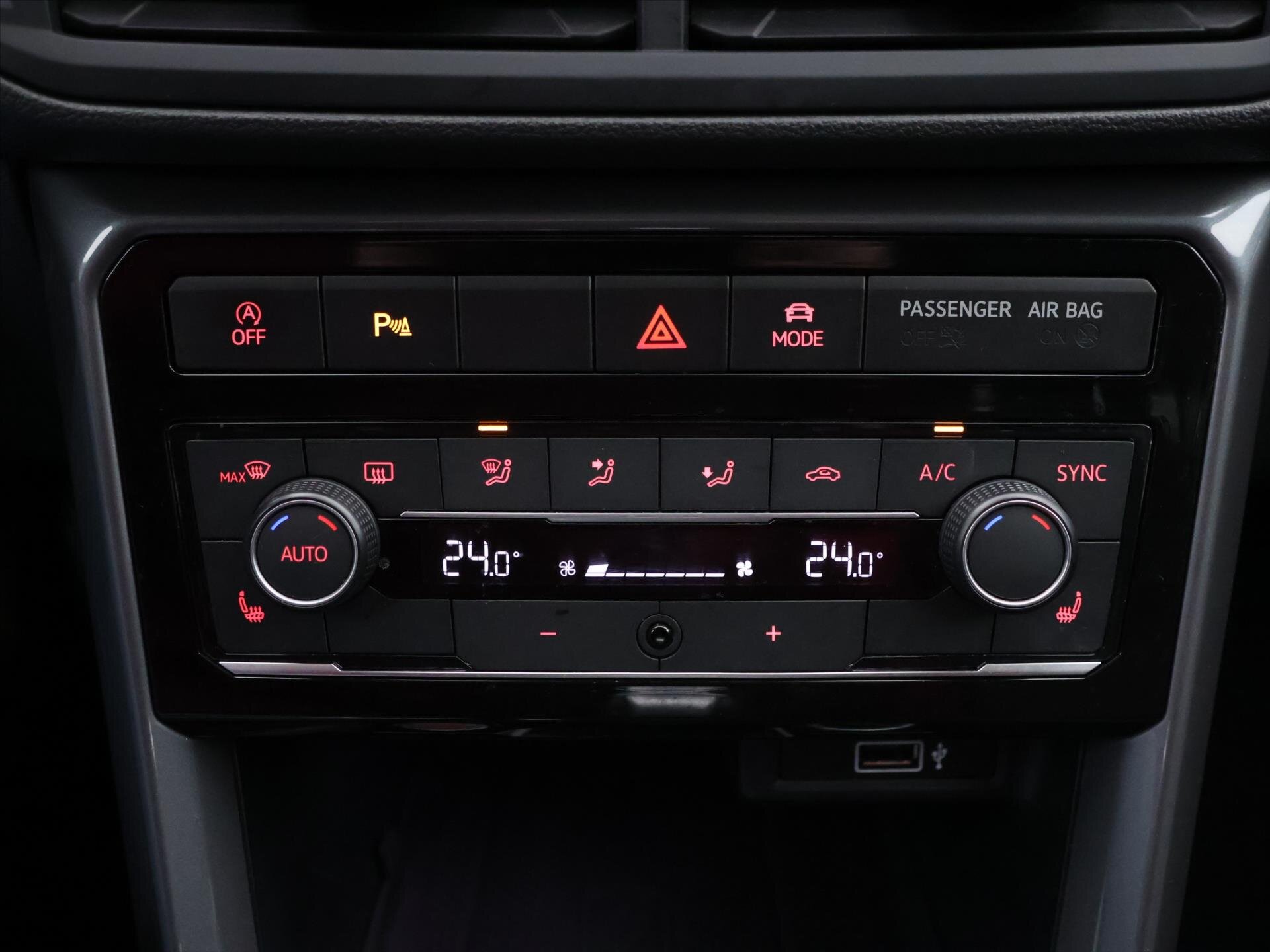 Volkswagen T-Cross SUV / Terénní 999,0 85 kw