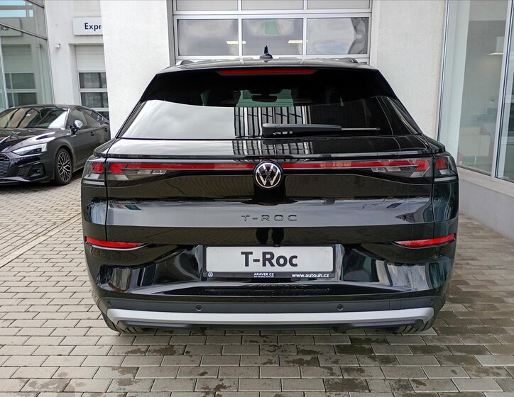 Volkswagen T-Roc SUV / Terénní 1,5 l 110 kw