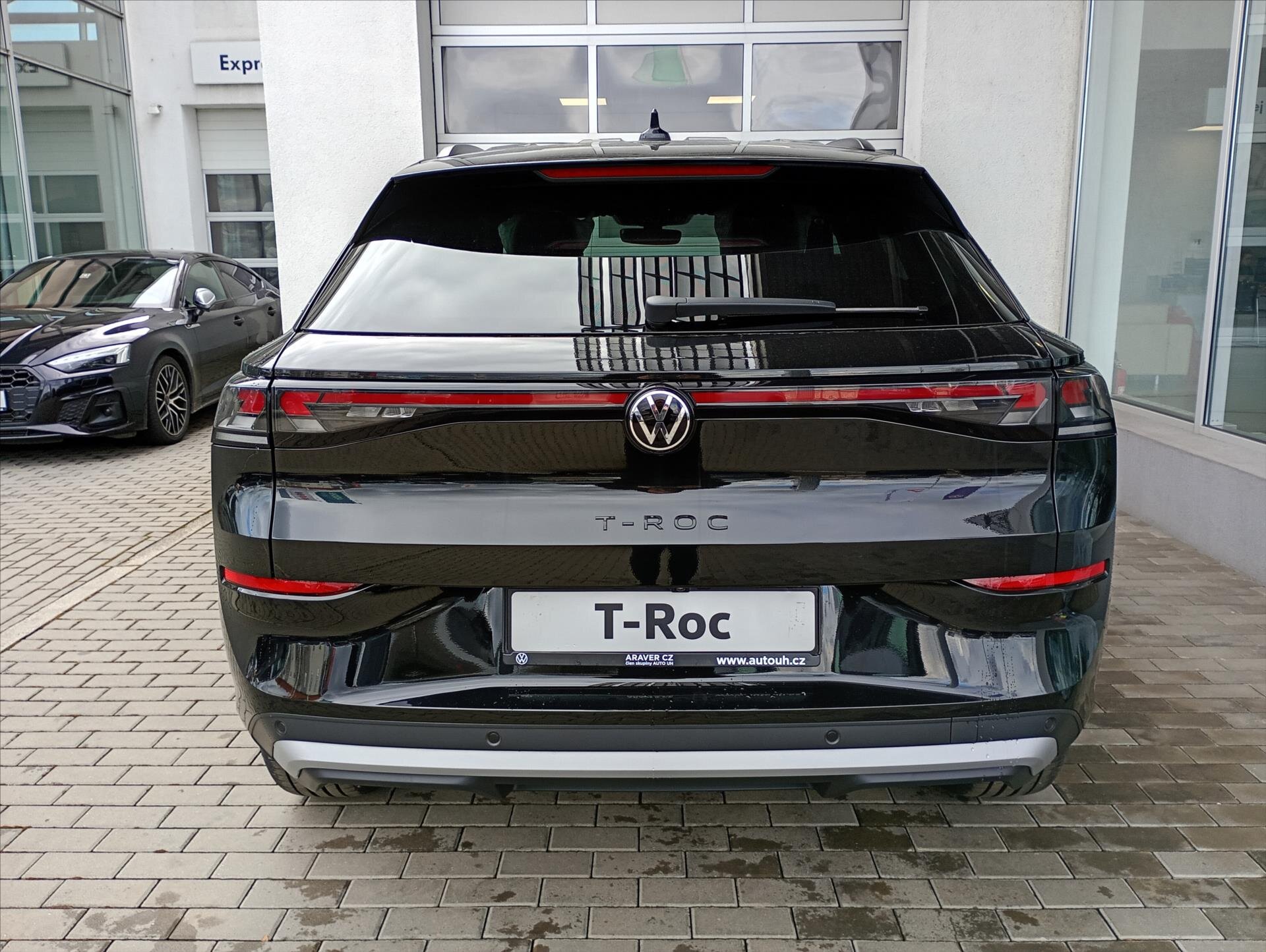 Volkswagen T-Roc SUV / Terénní 1,5 l 110 kw