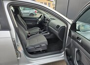 Volkswagen Golf Kombi 2,0 l 77 kw