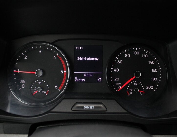 Volkswagen Crafter Skříň 2,0 l 103 kw