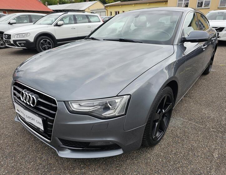Audi A5 1