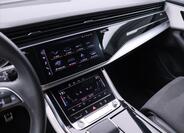 Audi Q7 25