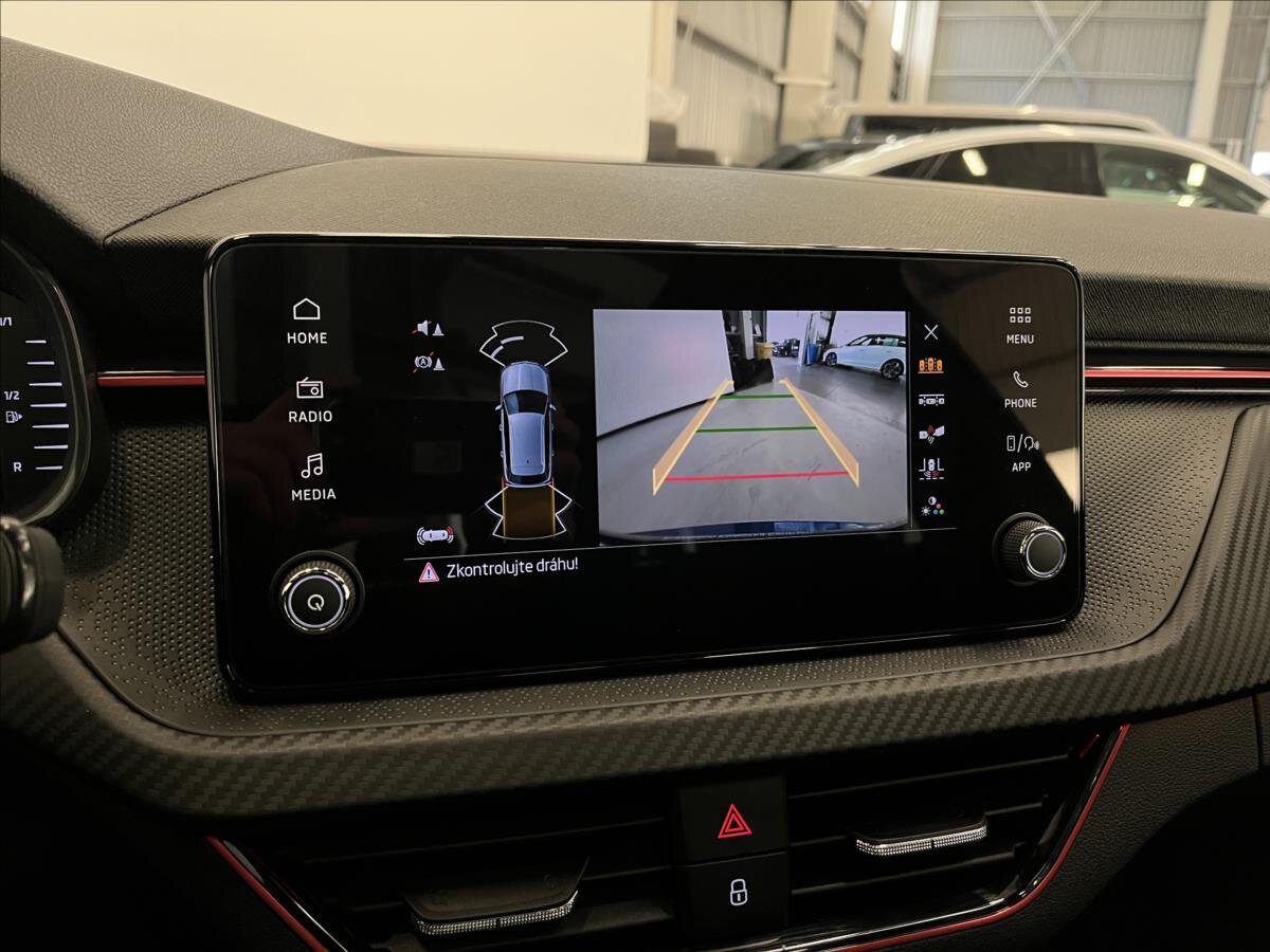 Škoda Kamiq SUV 1,5 l 110 kw