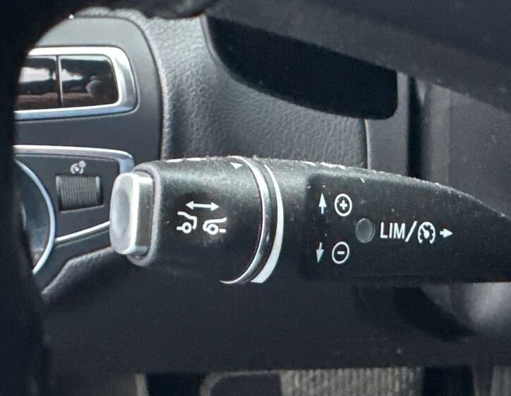 Mercedes-Benz Třídy C Sedan 2,1 l 150 kw