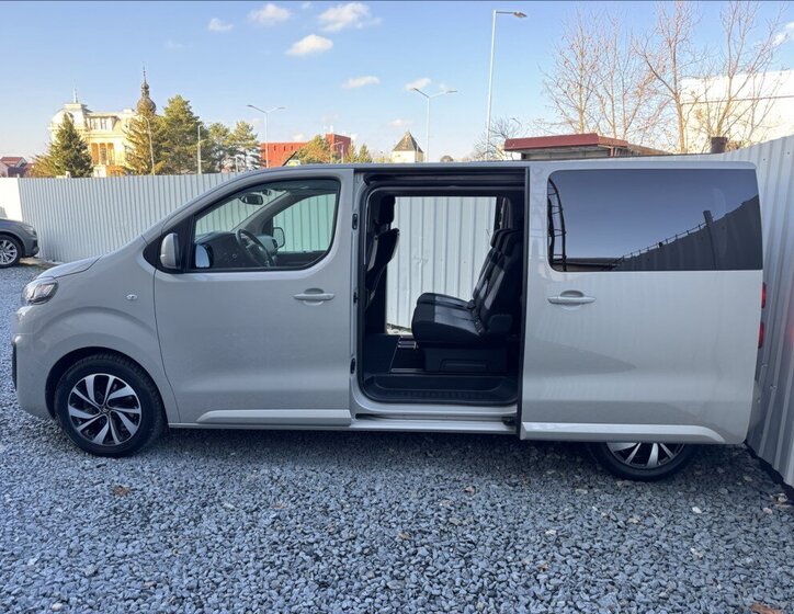 Citroën SpaceTourer 5