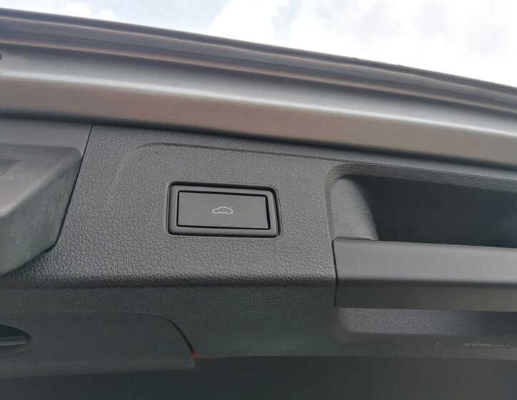 Volkswagen Passat Kombi 2,0 l 90 kw