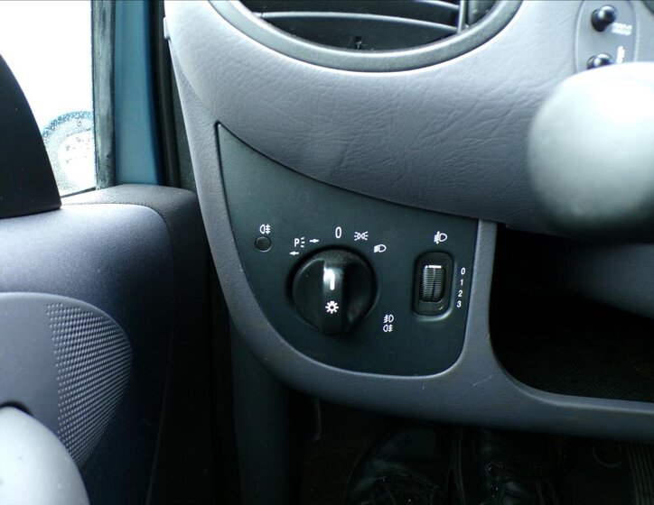 Mercedes-Benz Třídy A 11