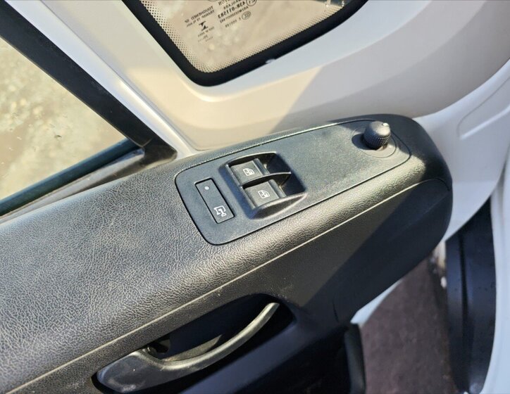 Peugeot Boxer Ostatní 2,2 l 103 kw