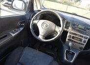 Toyota Corolla Verso Kombi 1,6 l 81 kw