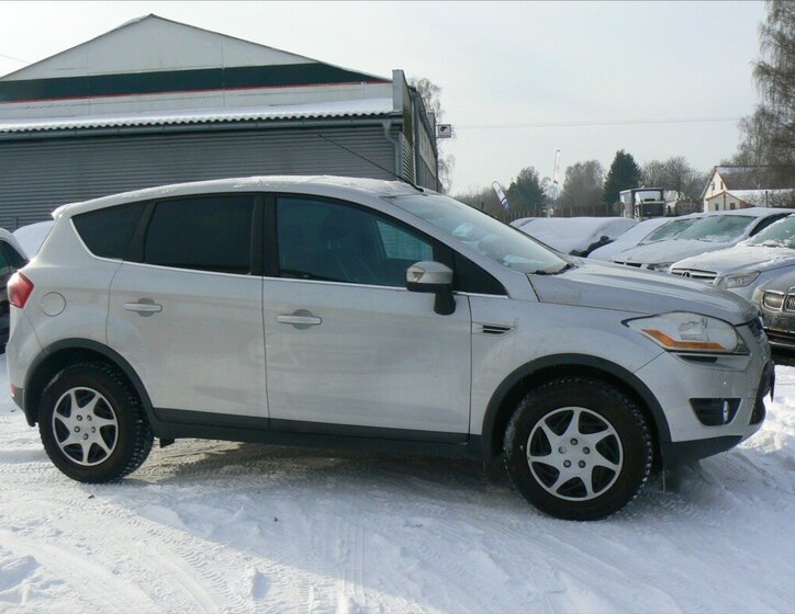 Ford Kuga SUV 2,0 l 100 kw