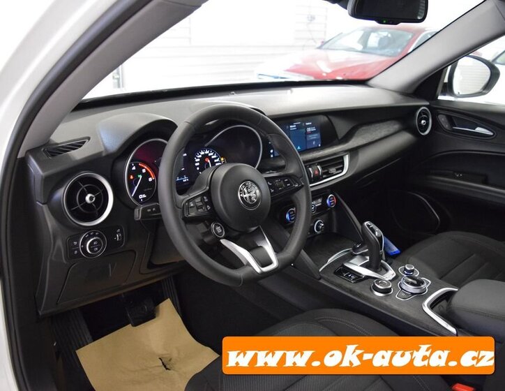 Alfa Romeo Stelvio SUV 0,0 140 kw