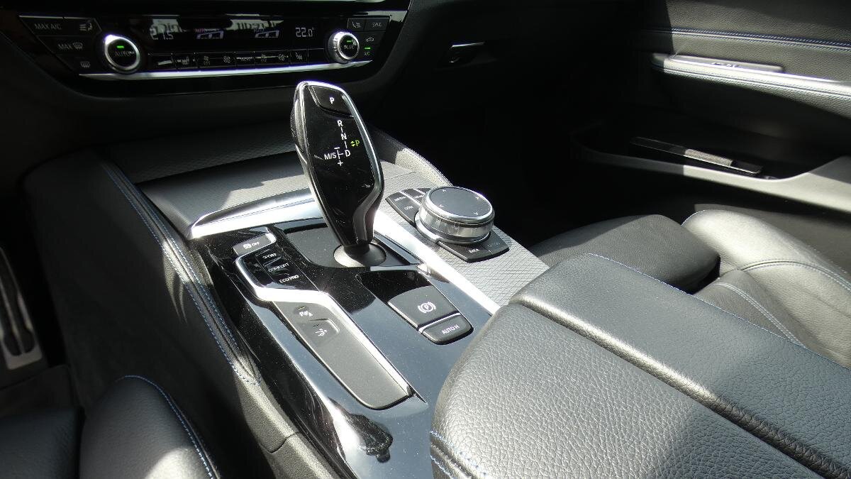 BMW Řada 6 Liftback 3,0 l 195 kw