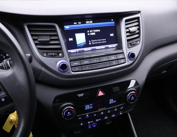 Hyundai Tucson SUV 1,7 l 85 kw