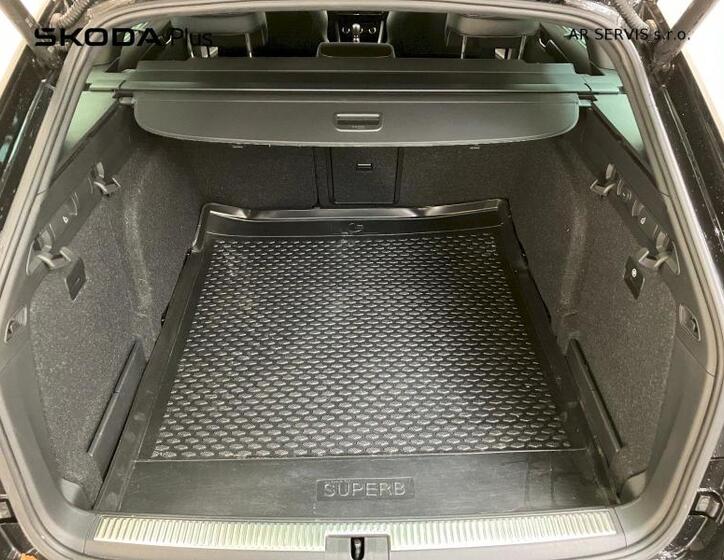Škoda Superb 10