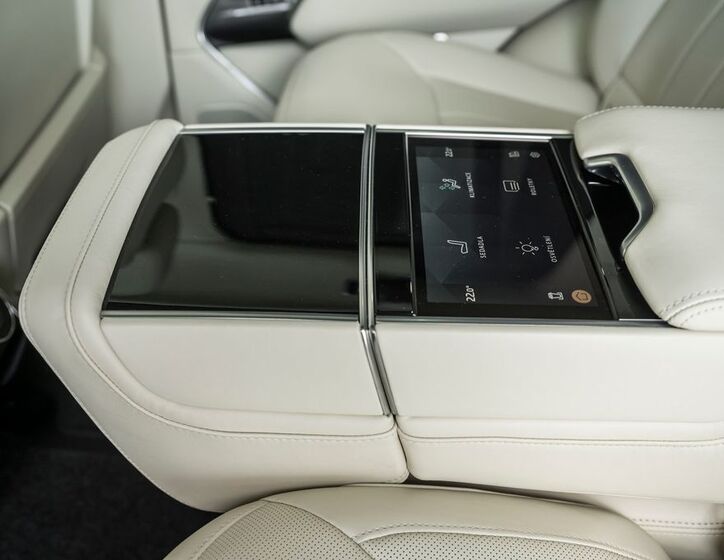 Land Rover Range Rover 14