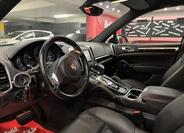 Porsche Cayenne 17