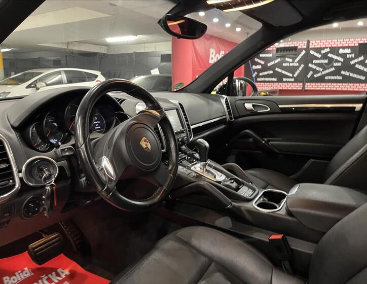 Porsche Cayenne 17