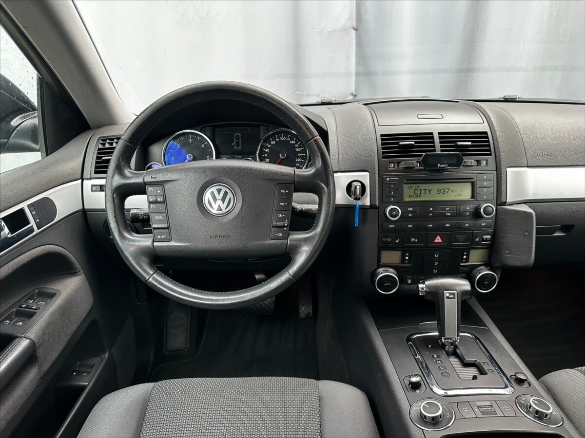 Volkswagen Touareg Kombi 3,0 l 165 kw