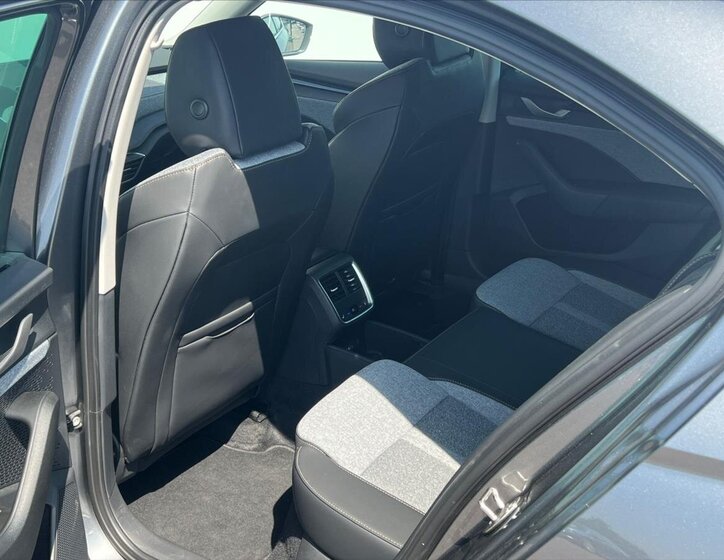 Škoda Octavia Sedan 2,0 l 110 kw