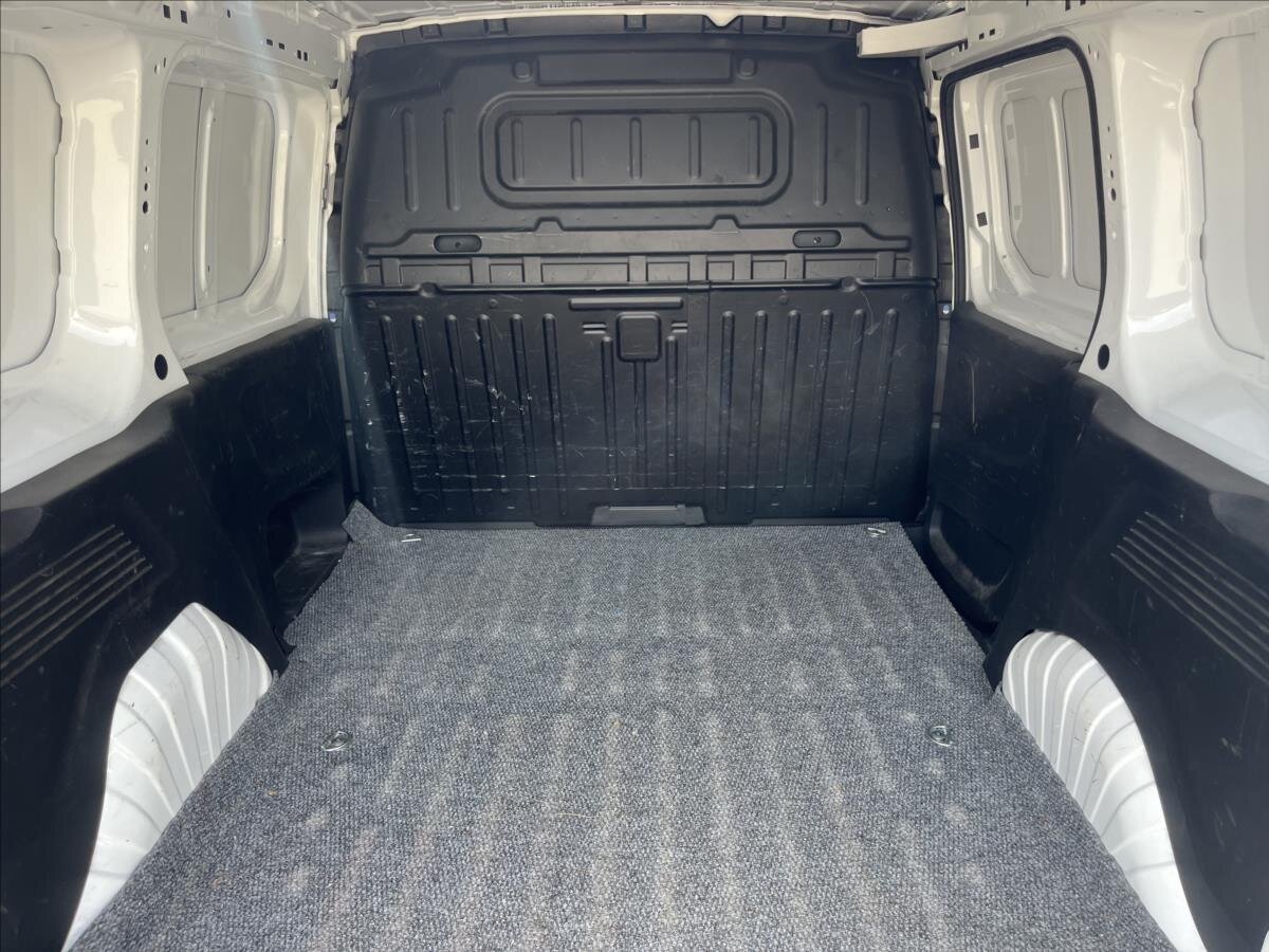 Peugeot Partner Skříň 1,5 l 75 kw