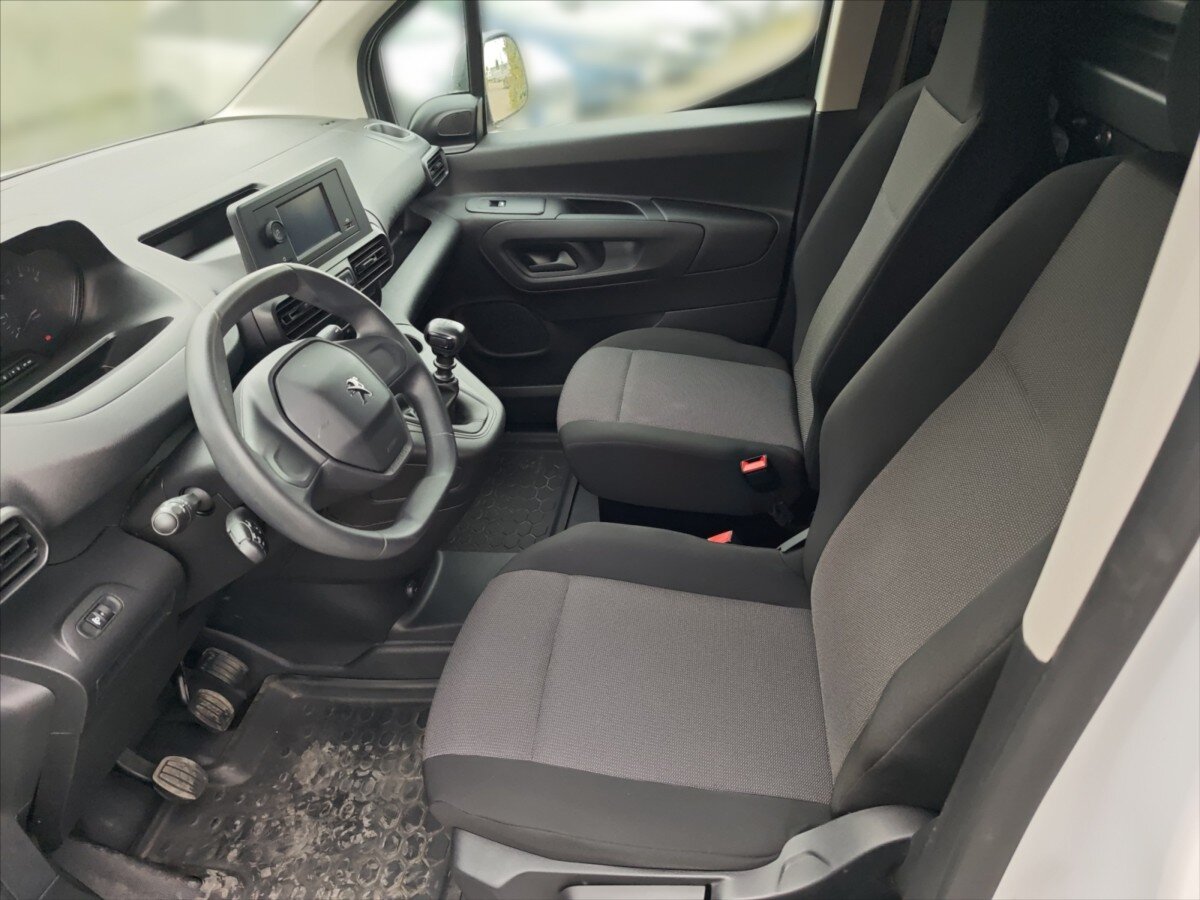 Peugeot Partner Ostatní 1,5 l 75 kw