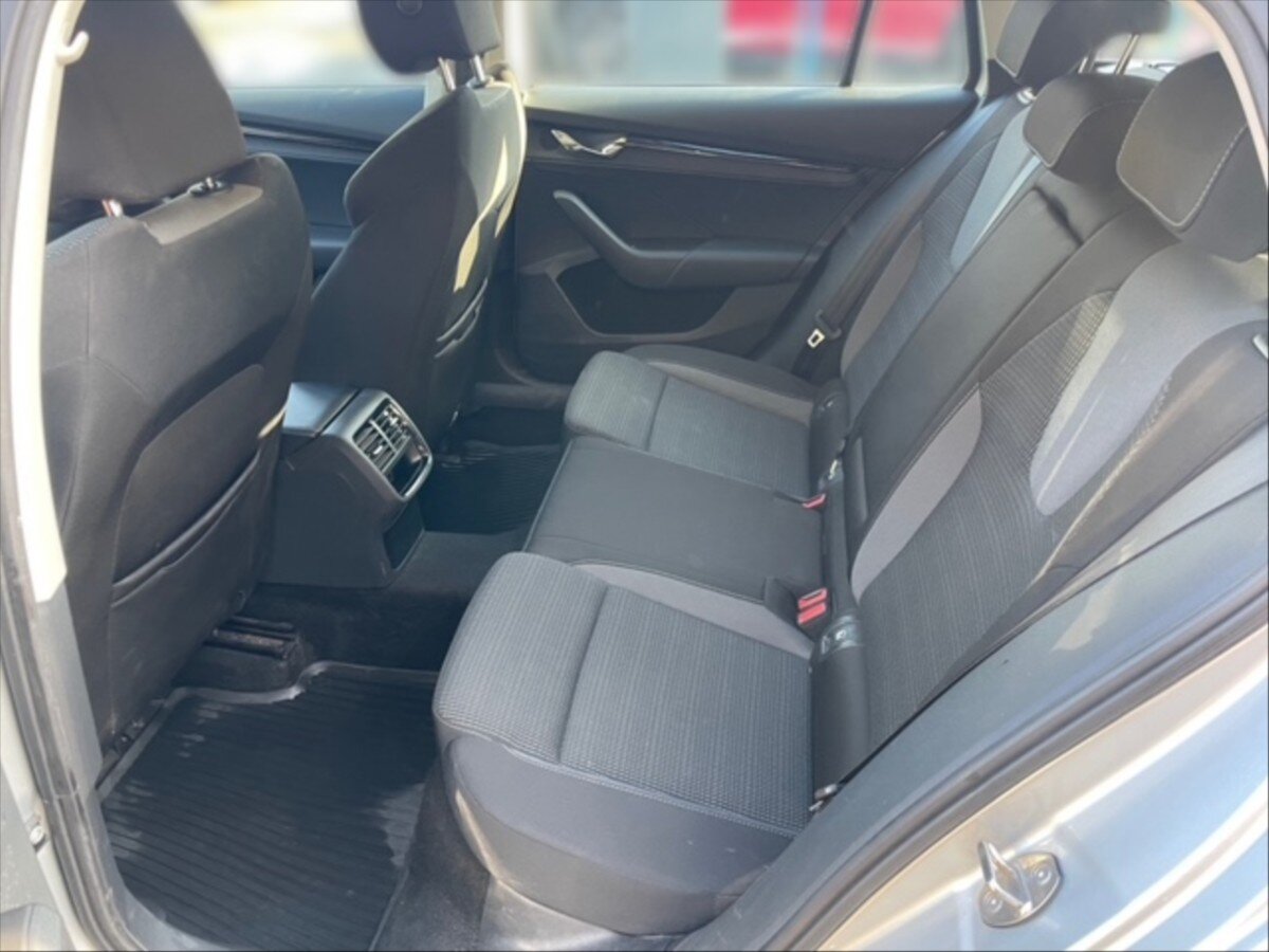 Škoda Octavia Kombi 2,0 l 110 kw