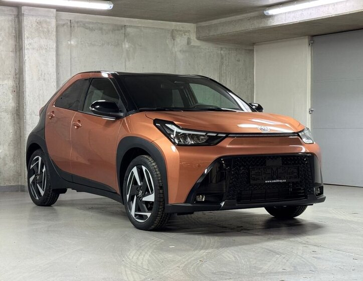 Toyota Aygo Hatchback 998,0 53 kw