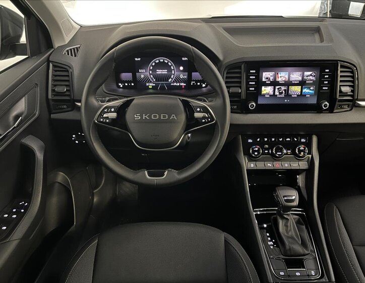 Škoda Karoq SUV / Terénní 1,5 l 110 kw