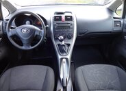 Toyota Auris Hatchback 1,3 l 74 kw