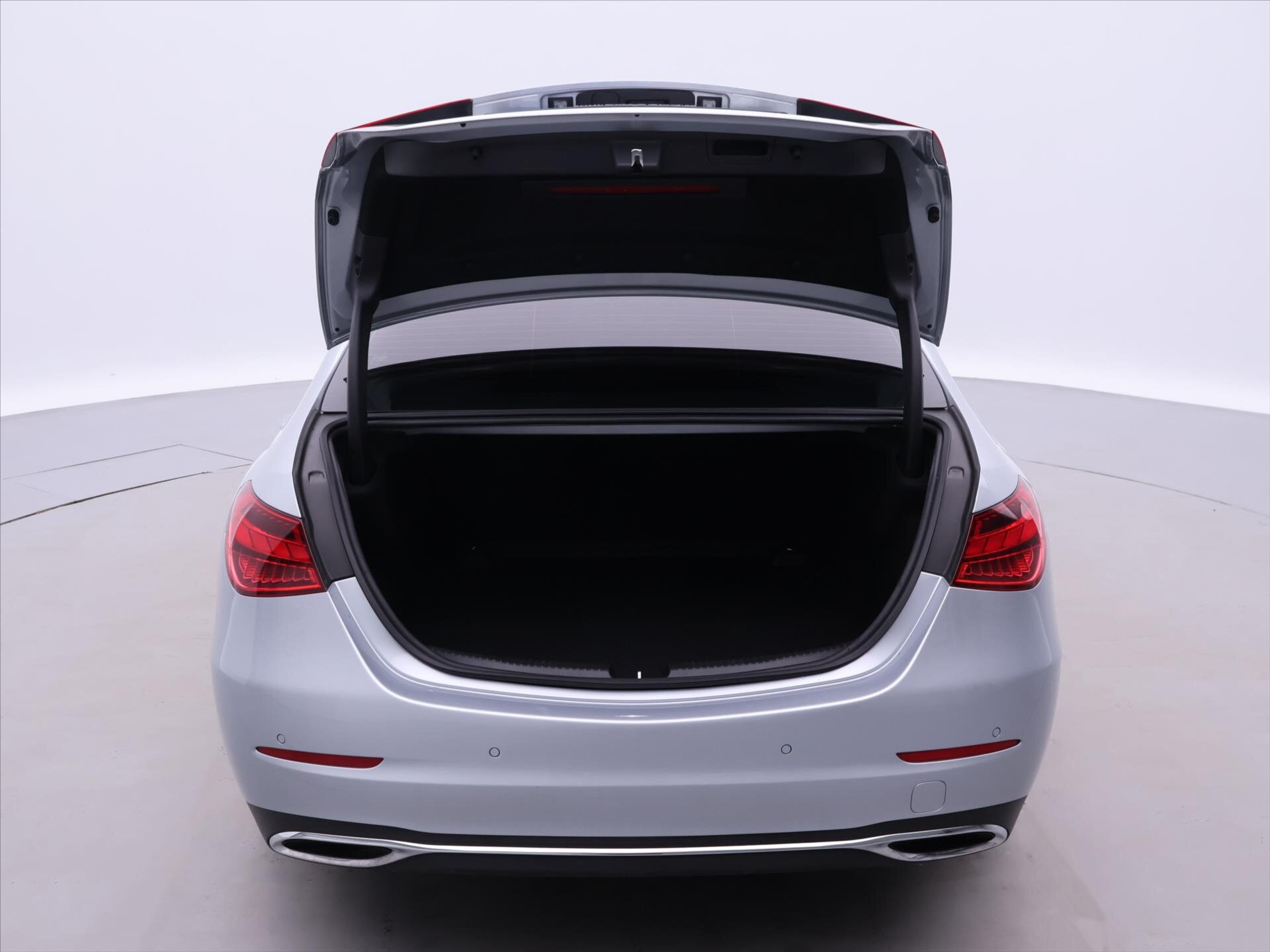 Mercedes-Benz Třídy C Sedan 1,5 l 150 kw