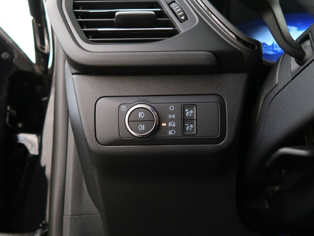 Ford Kuga SUV / Terénní 2,0 l 88 kw