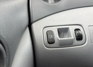 Toyota Yaris Hatchback 998,0 50 kw