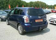 Toyota Corolla Verso 5