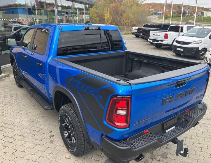 Dodge RAM Pick-up 3,0 l 313 kw