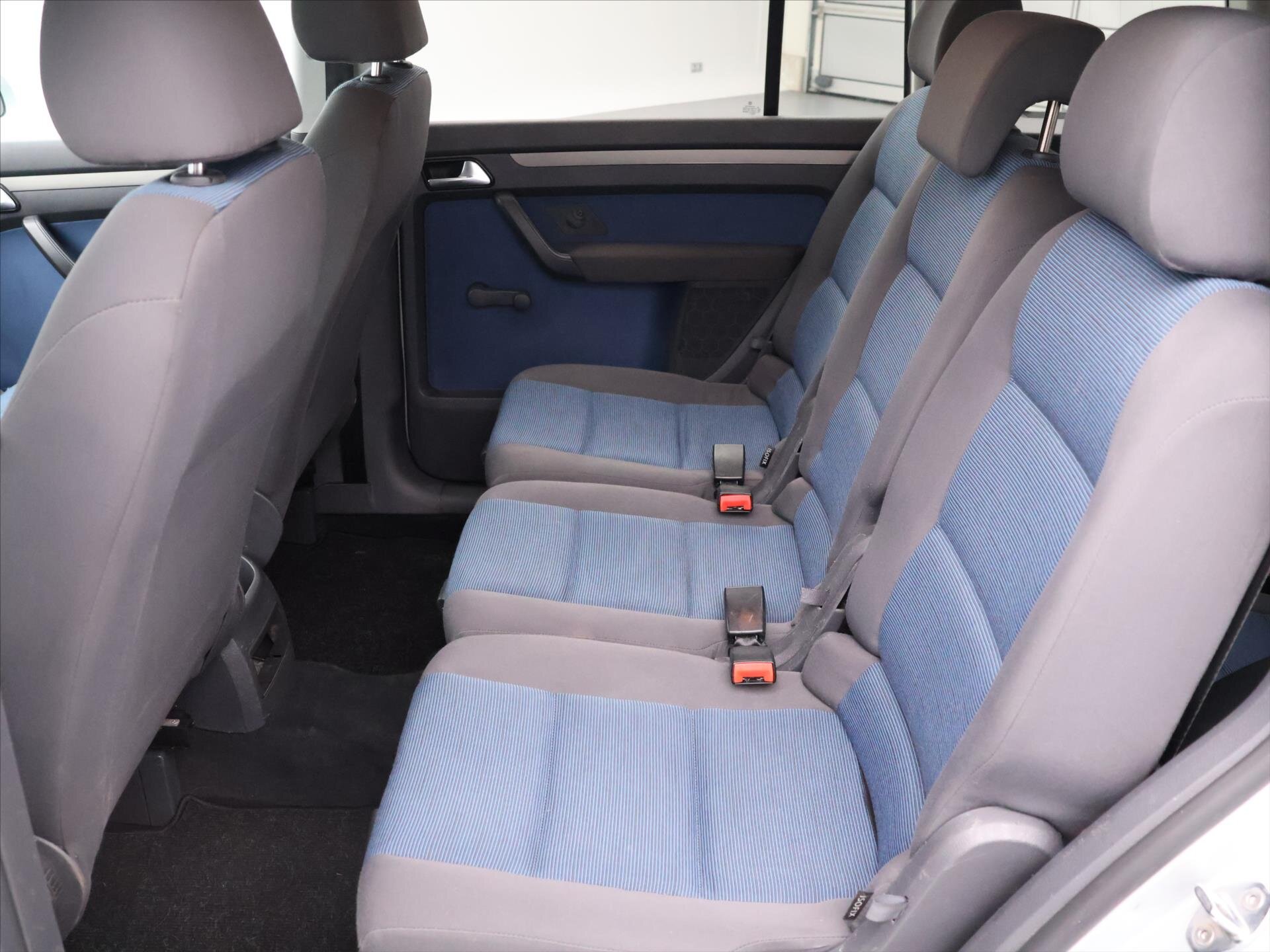 Volkswagen Touran MPV 1,9 l 77 kw