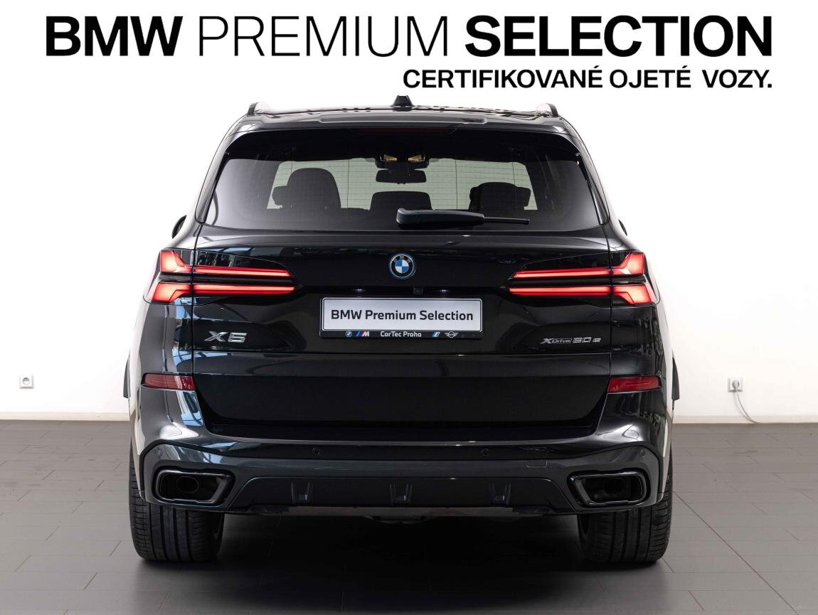 BMW X5 SUV / Terénní 3,0 l 360 kw