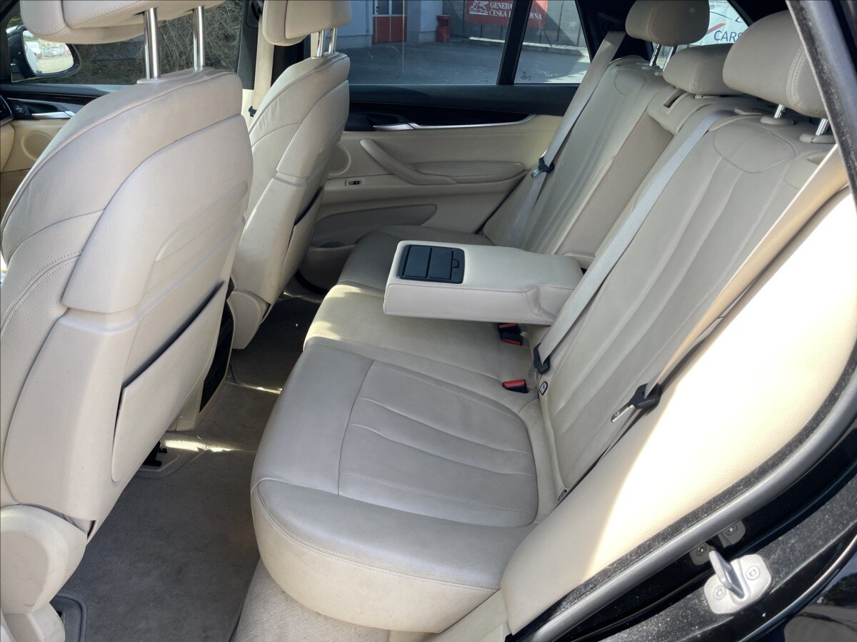 BMW X5 SUV / Terénní 3,0 l 190 kw