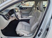 Volvo V60 Kombi 2,0 l 140 kw