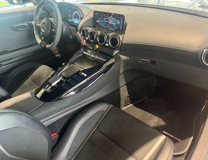 Mercedes-Benz AMG GT Kupé 4,0 l 430 kw