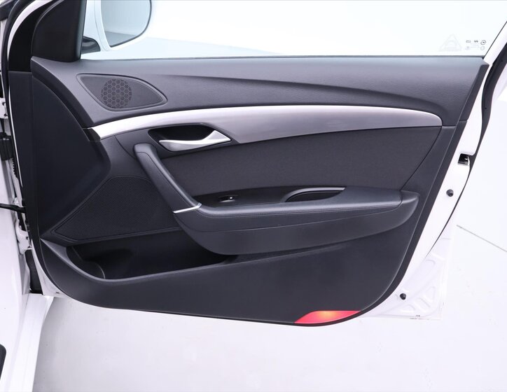 Hyundai i40 Kombi 1,6 l 99 kw