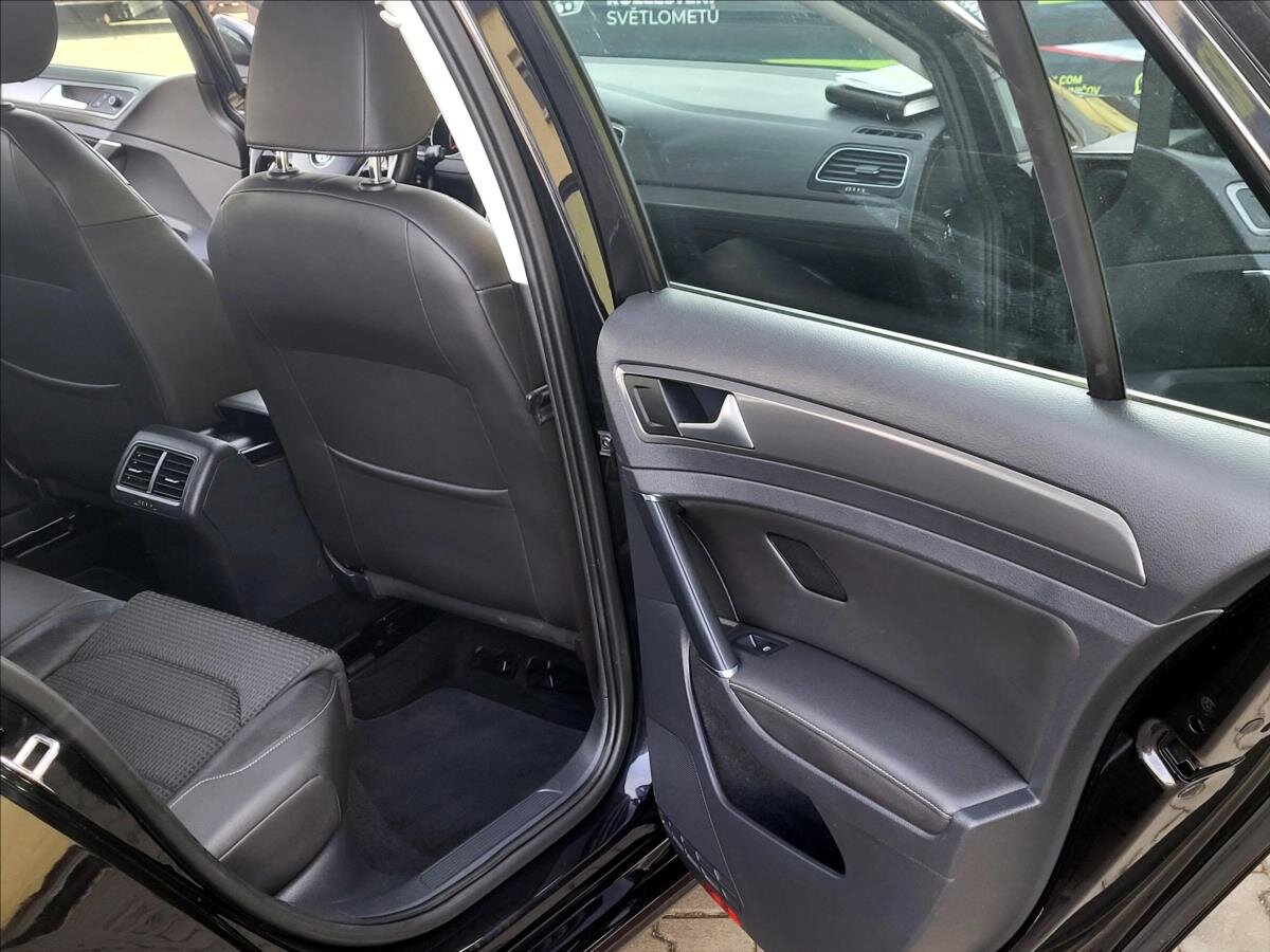 Volkswagen Golf Hatchback 1,2 l 63 kw